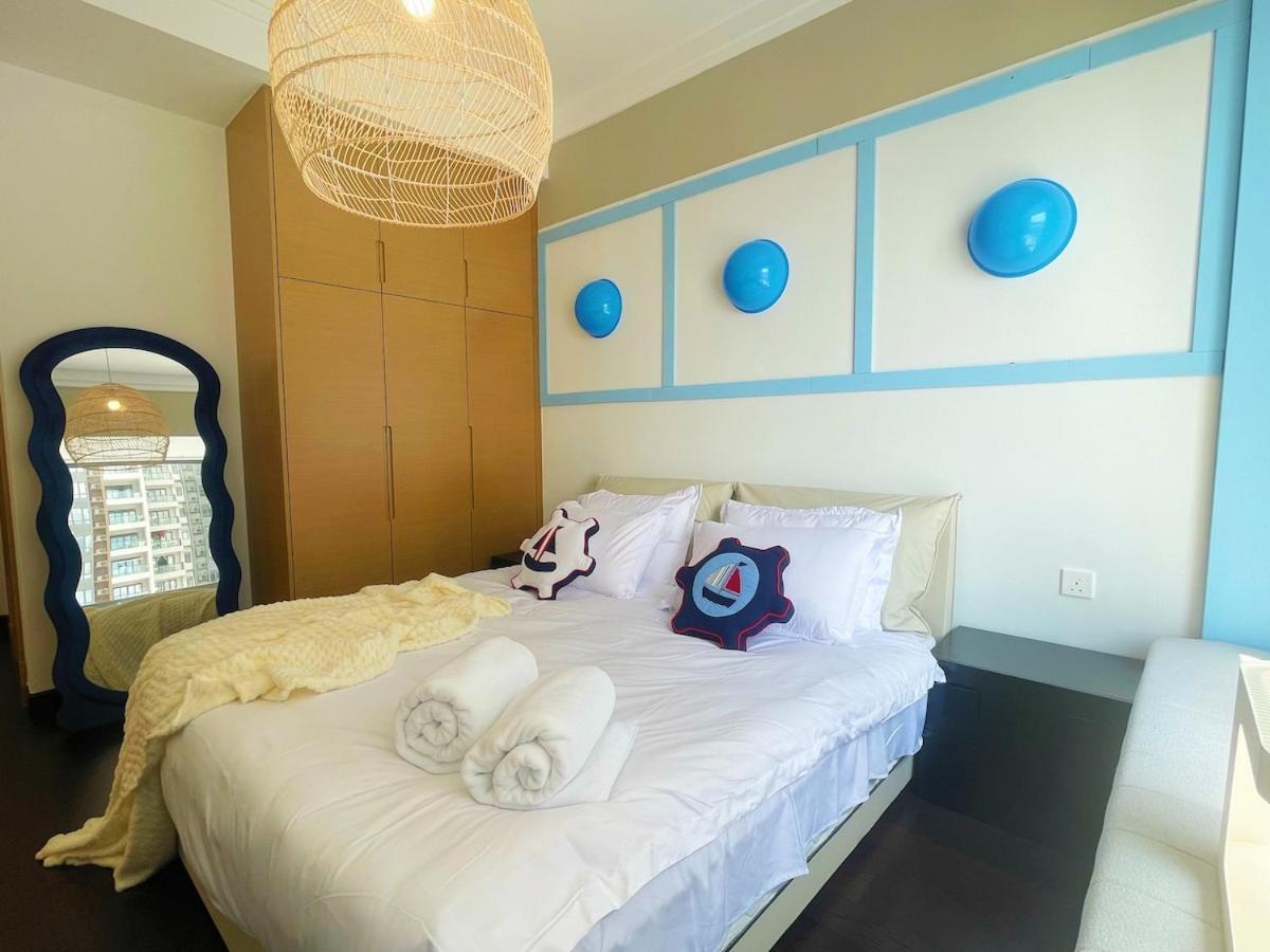Rnf 2 Bedroom Escape With Netflix Side Sea View