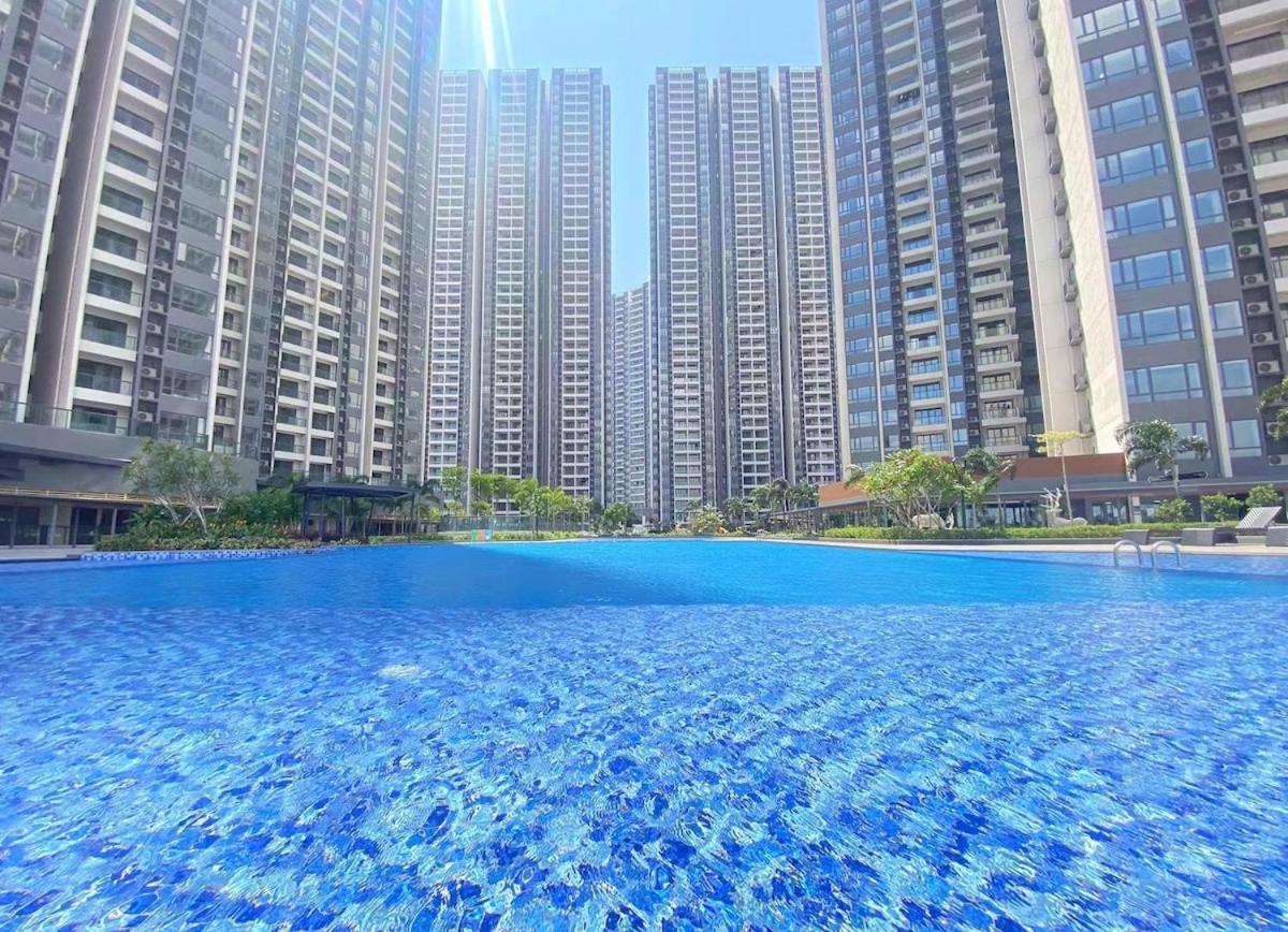 Rnf 2 Bedroom Escape With Netflix Side Sea View Apartemen Johor Bahru
